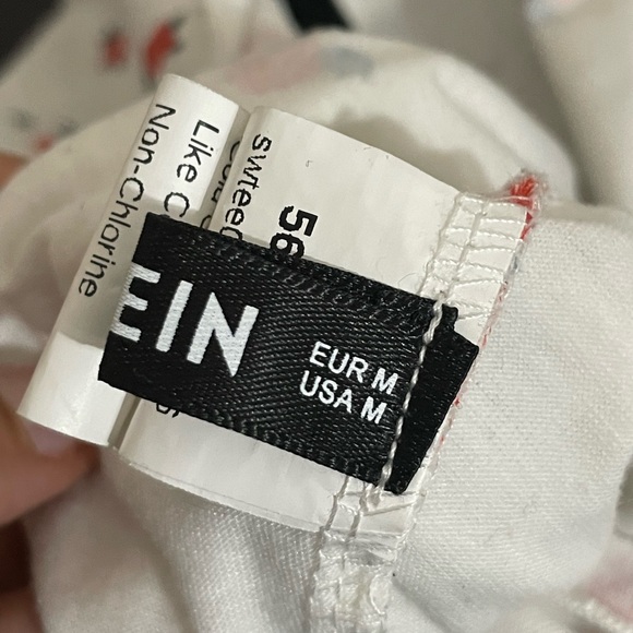 floral crop top - Picture 3 of 3